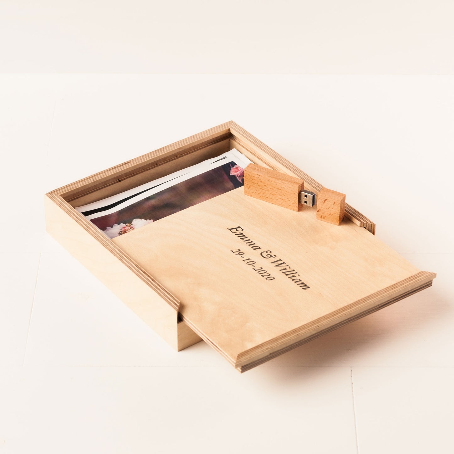 Boîte photo carrée personnalisée avec couvercle - Finition naturelle - Grosse clé USB