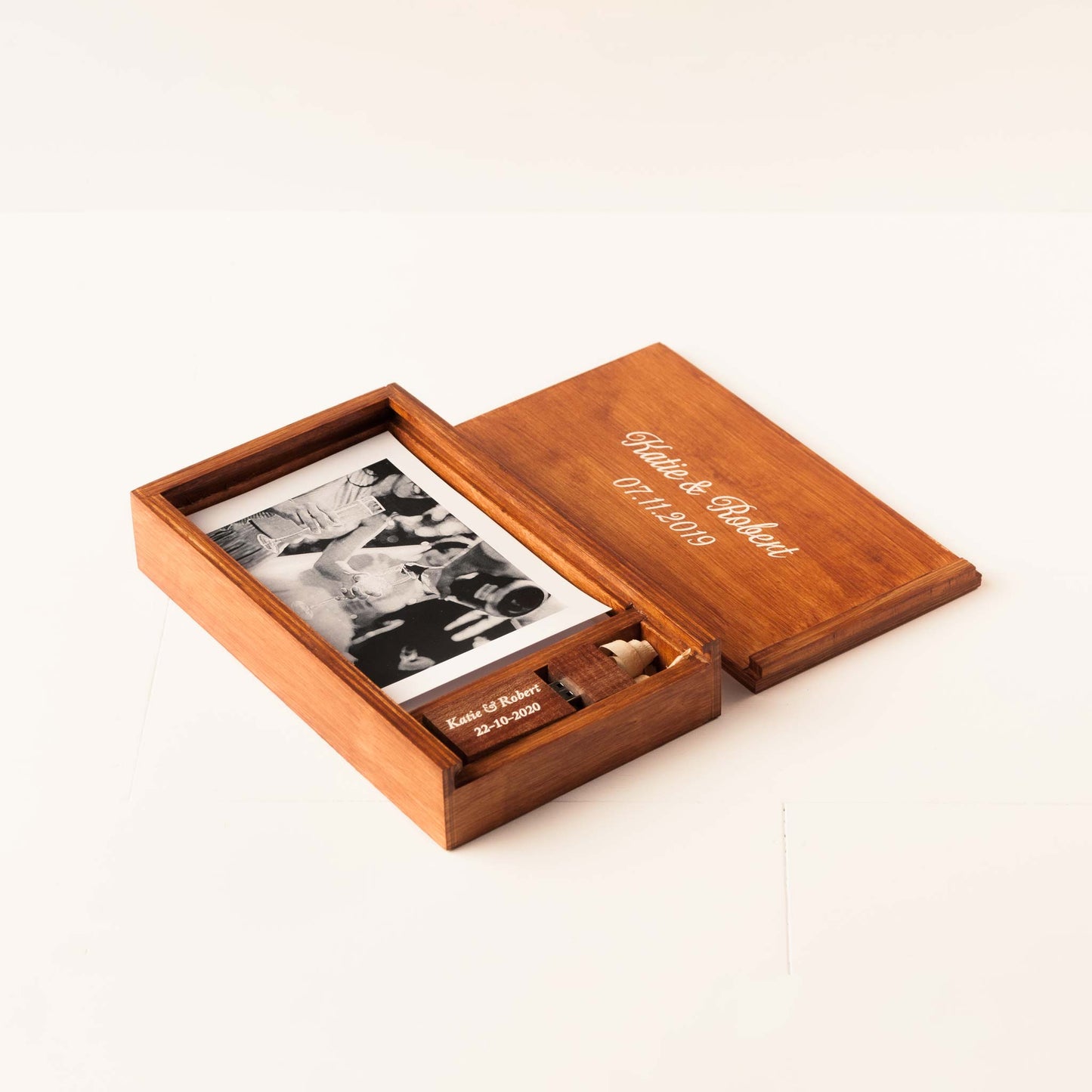 Vintage Rustic Style Wooden USB Photo Box