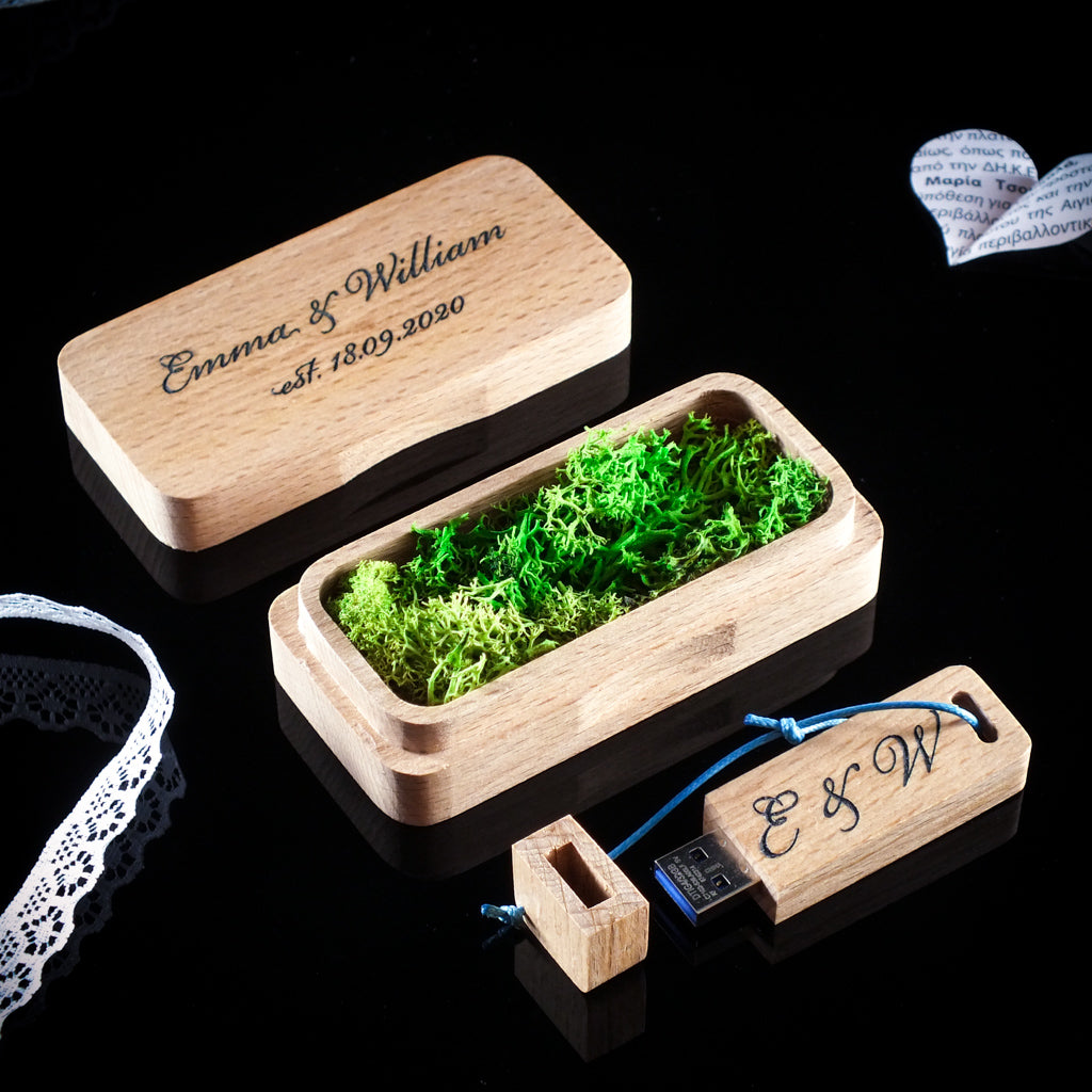 Wooden USB Flash Drive Box