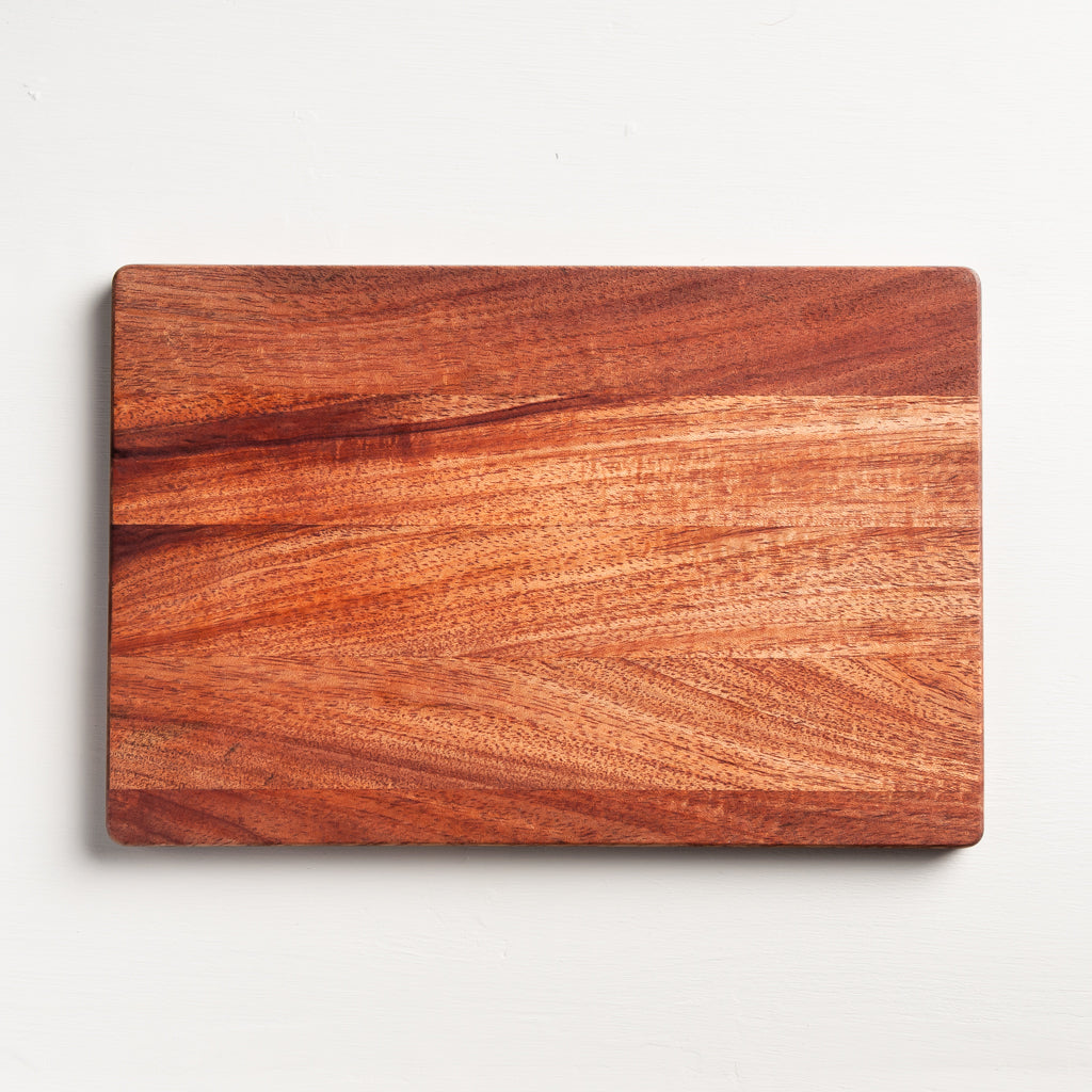 Planche à découper en bois d'acajou - Forme rectangulaire
