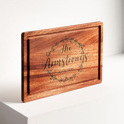 Cutting Board with Mahogany Wood - Rectangular Shape with Juice Groove - Circle Wreath Engraved