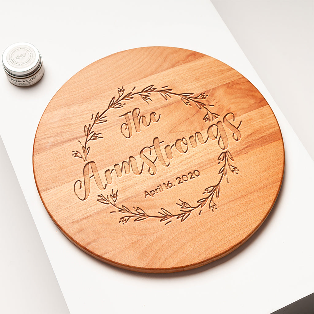 Cutting Board with Beech Wood - Round Shape - Circle Wreath Engraved