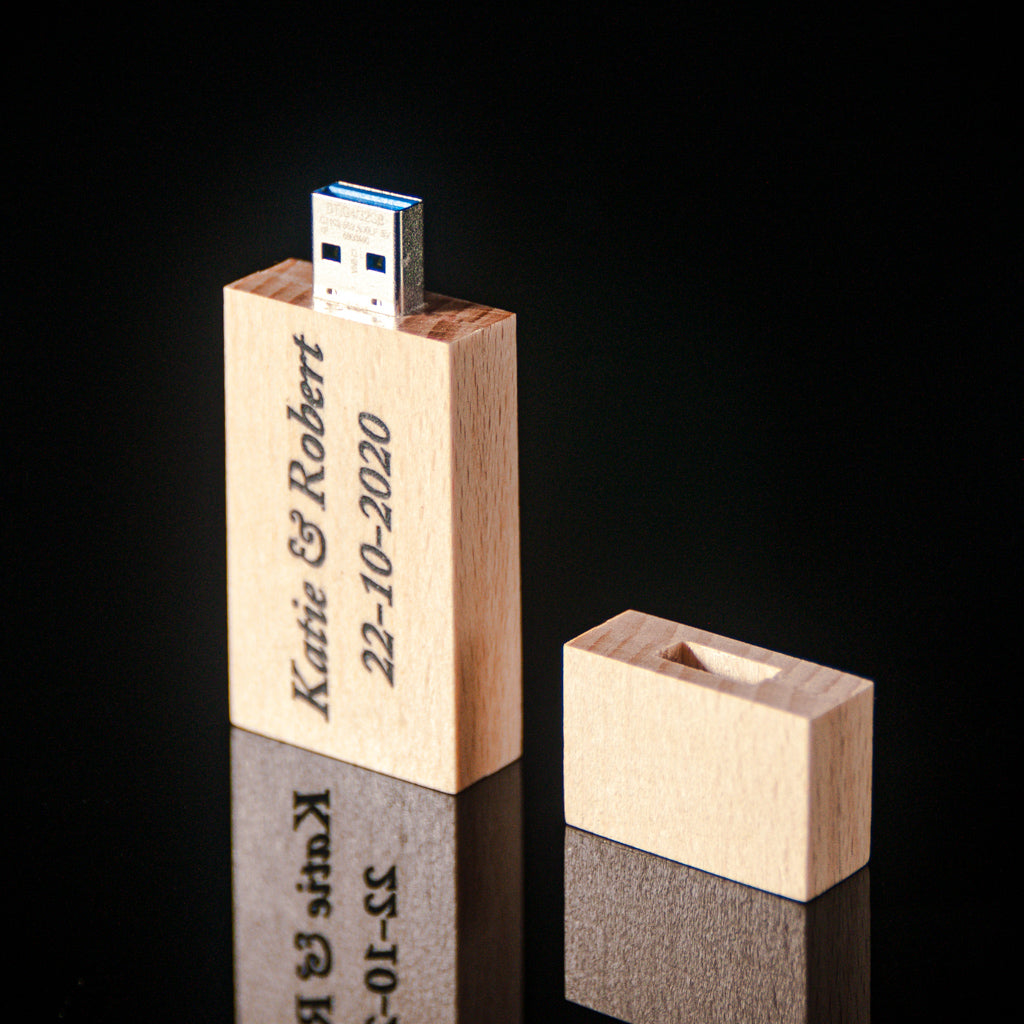 Fat USB Flash Drive - Personalized Text Engraved | Cyanowood