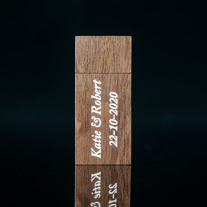 Handmade Walnut Wood USB Flash Drive