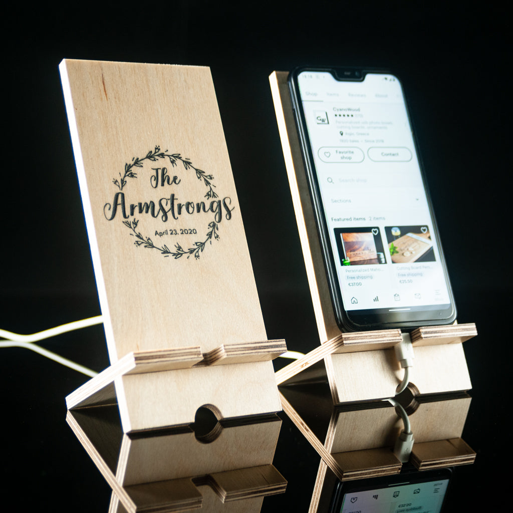 Desktop phone stand