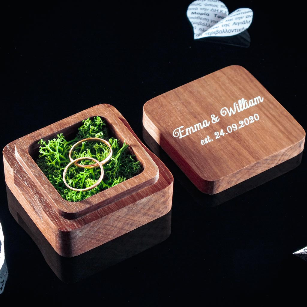 Personalized engraved square jewelry case